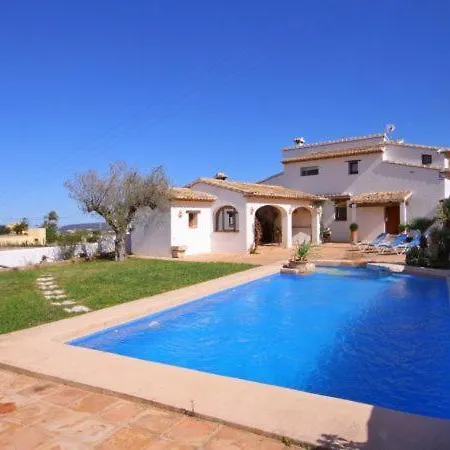 Sleeps 8 Pool Villa